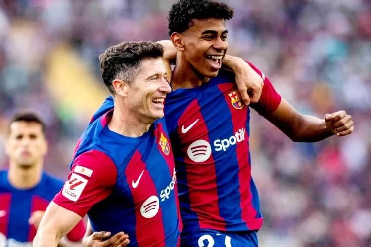 LAMINE YAMAL DAN LEWANDOWSKI, DUO STRIKER FC BARCELONA DIKABARKAN CEDERA