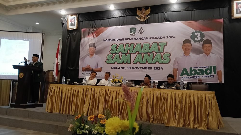 SAHABAT SAM ANAS TOTALITAS MENANGKAN PASLON ABADI