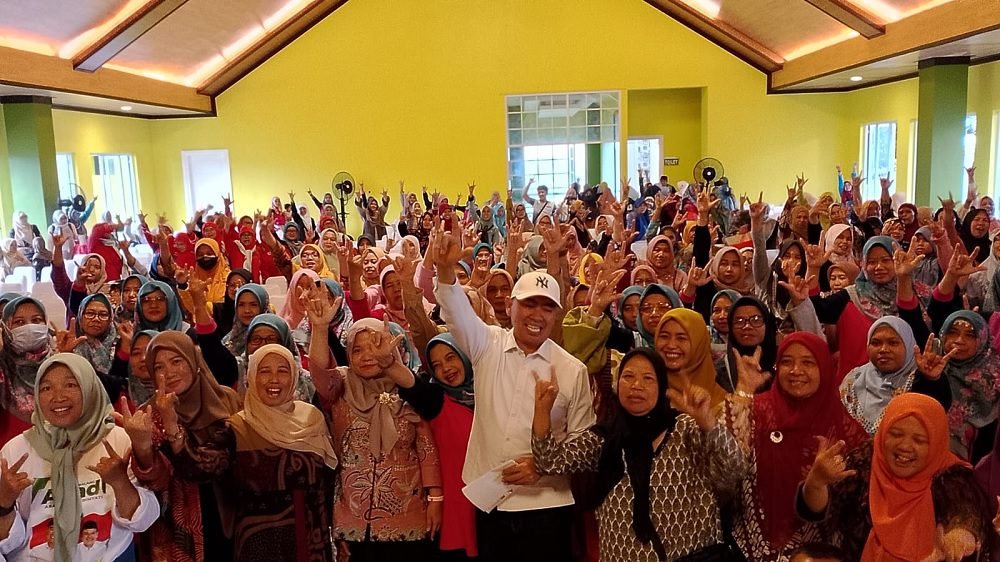 RATUSAN GURU PAUD DEKLARASI DUKUNG ABAH ANTON