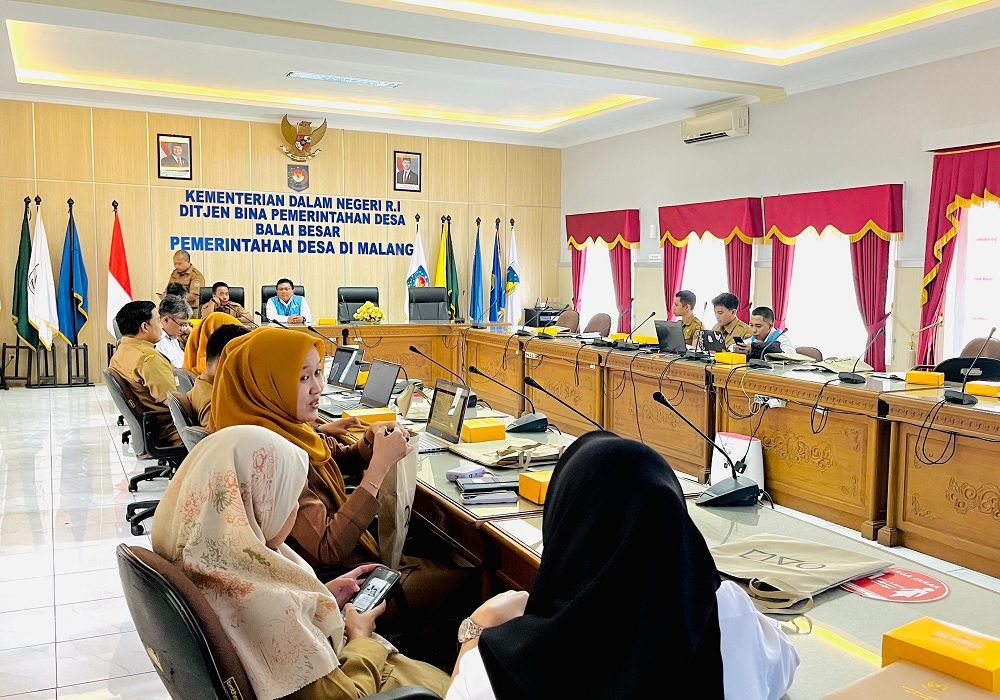 SOSIALISASI KESELAMATAN KETENAGALISTRIKAN, PLN MALANG AUDIENSI DENGAN BALAI BESAR PEMERINTAHAN DESA