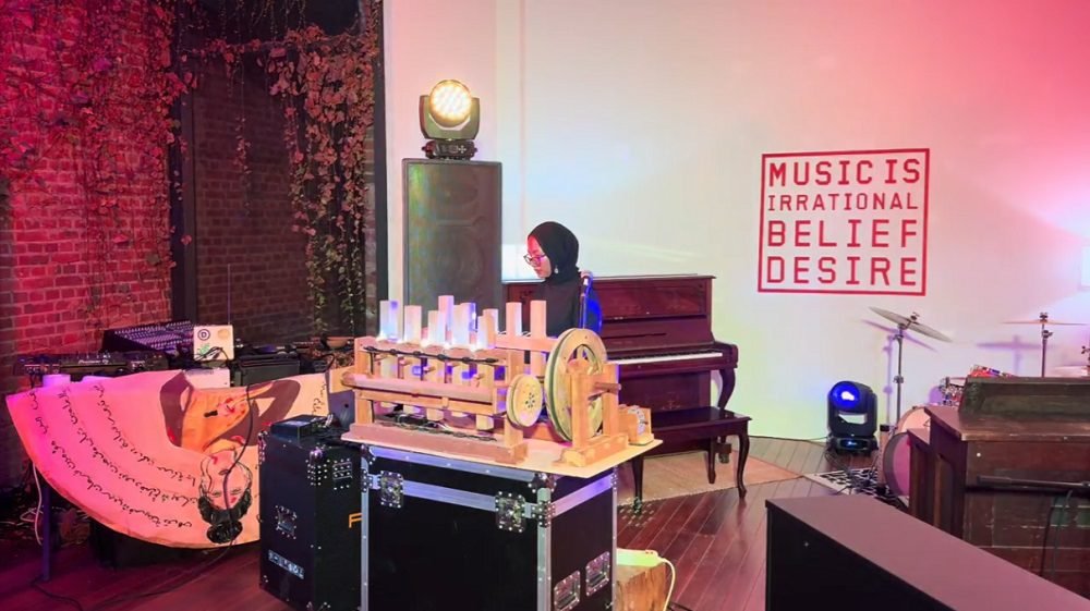 SENIMAN PEREMPUAN MENGEKSPRESIKAN LUKA: INDONESIA DI GWANGJU BIENNALE 2024