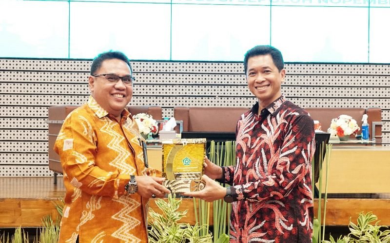 ITS GANDENG KEMENAG WUJUDKAN MODERASI BERAGAMA UNTUK GENERASI MUDA