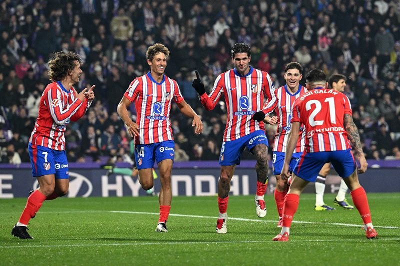 PESTA GOL LAWAN REAL VALLADOLID, ATLETICO MADRID TEBAR ANCAMAN KE BARCELONA