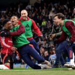 KALAH 1-2 DI KANDANG SENDIRI DI DERBY MANCHESTER KE-195, MANCHESTER CITY KIAN JAUH DARI PERBURUAN JUARA