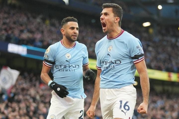 ASTON VILLA VS MANCHESTER CITY, DUEL SENGIT DI VILLA PARK