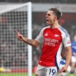 MENANG TIPIS ATAS IPSWICH 1-0, ARSENAL NAIK KE POSISI KEDUA