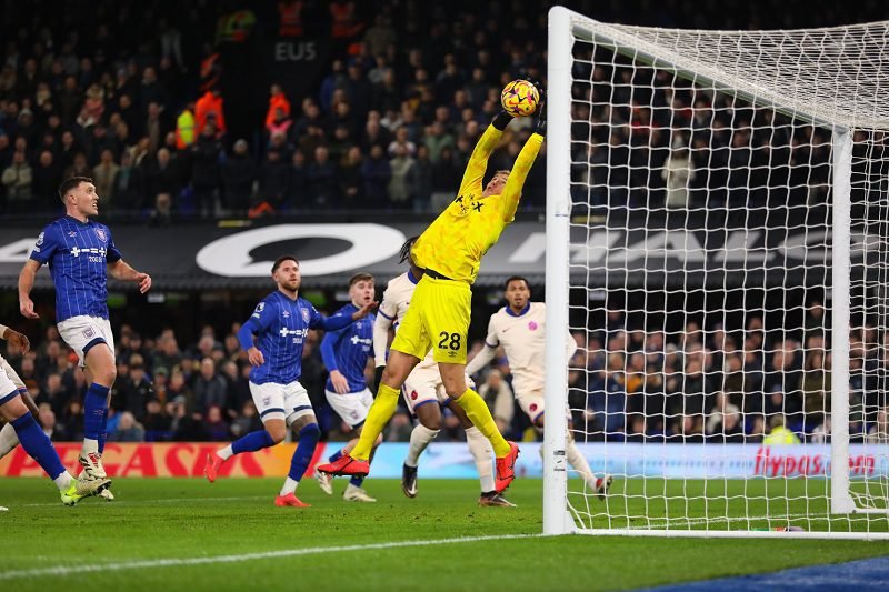 KALAH 0-2 DARI IPSWICH, CHELSEA TERTAHAN DI PERINGKAT 4
