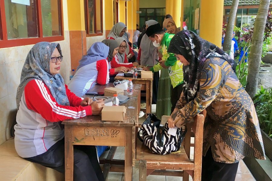 MTS - MA KH HASYIM ASY'ARI MENGUNDANG ANTUSIASME WARGA