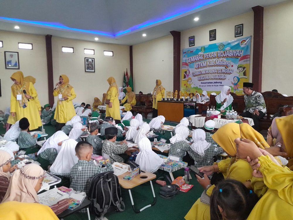 LOMBA MEWARNAI IGTKM KABUPATEN MALANG DI JABUNG BERLANGSUNG MERIAH