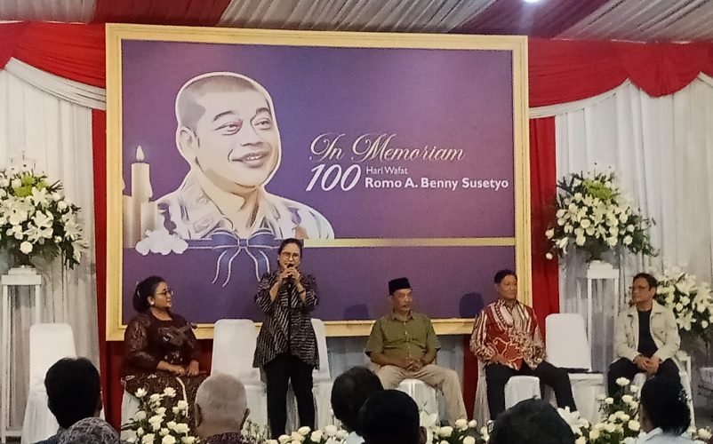 KHIDMAT, SARASEHAN 100 HARI MENGENANG ROMO BENNY SUSETYO