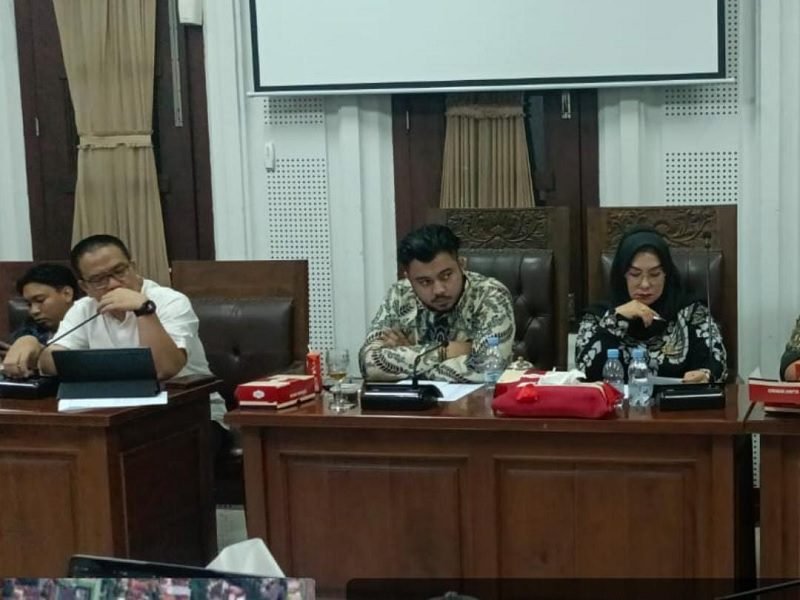 GELAR RAKER GABUNGAN, DRPD KOTA MALANG MINTA OPD TEGAS DALAM PERIJINAN MINOL & PAJAK HIBURAN