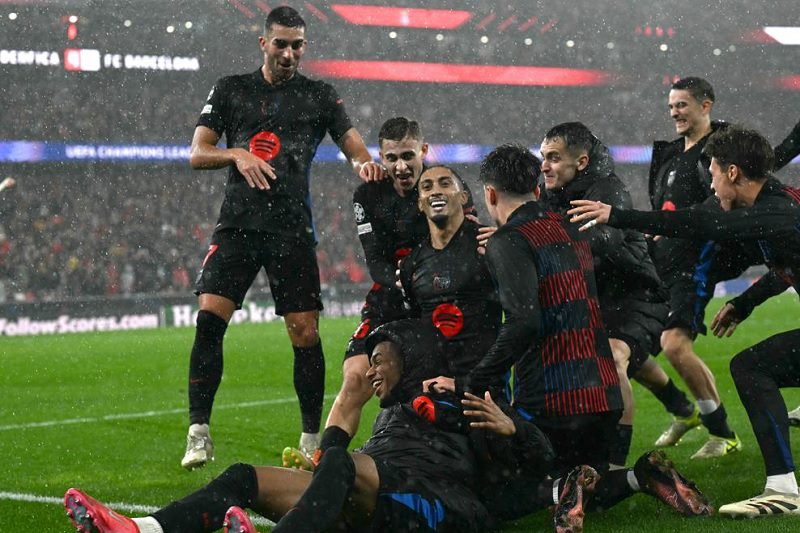 HUJAN GOL, BARCELONA KALAHKAN BENFICA 5-4
