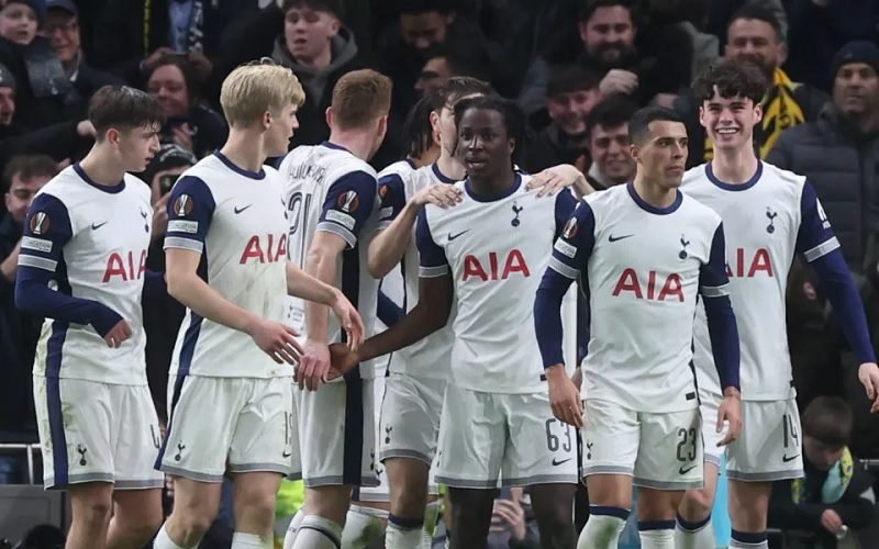 MENANG ATAS ELFSBORG 3-0, TOTTENHAM AMANKAN TIKET 16 BESAR EUROPA LEAGUE