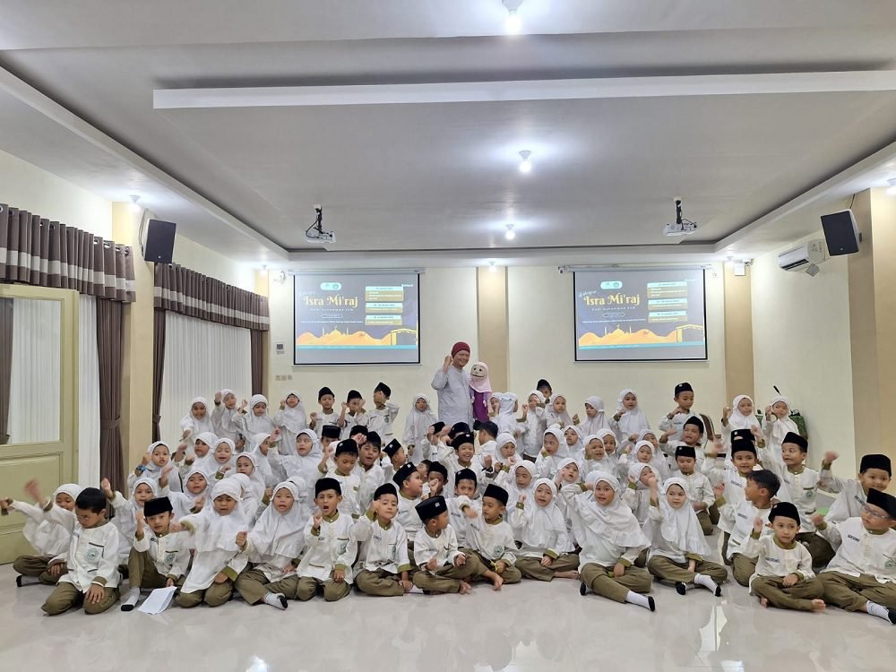 PERINGATAN ISRA’ MI’RAJ MEMBENTUK PEMIMPIN PERADABAN DUNIA YANG AGAMIS