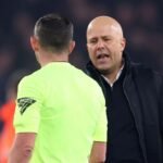 ARNE SLOT DISANKSI 2 PERTANDINGAN MENYUSUL KARTU MERAH YANG DITERIMANYA DI DERBY MERSEYSIDE