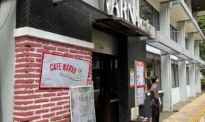 CAFE WARNA UM, KREASI MAHASISWA TATA BOGA DENGAN KONSEP MENARIK