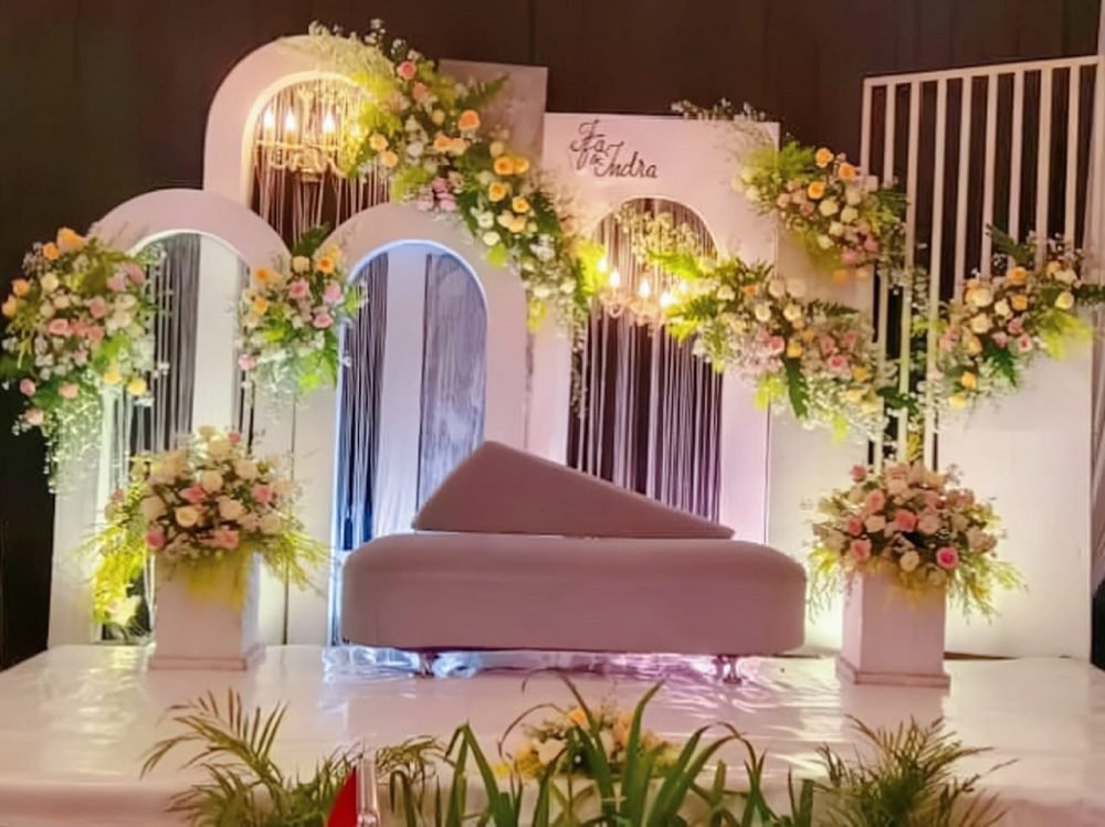 INDUSTRI KREATIF, IVIE DEKORASI HADIRKAN KONSEP SESUAI TREN