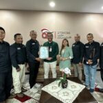 JMSI MALANG RAYA BERIKAN APRESIASI KEPADA KEPALA OJK MALANG