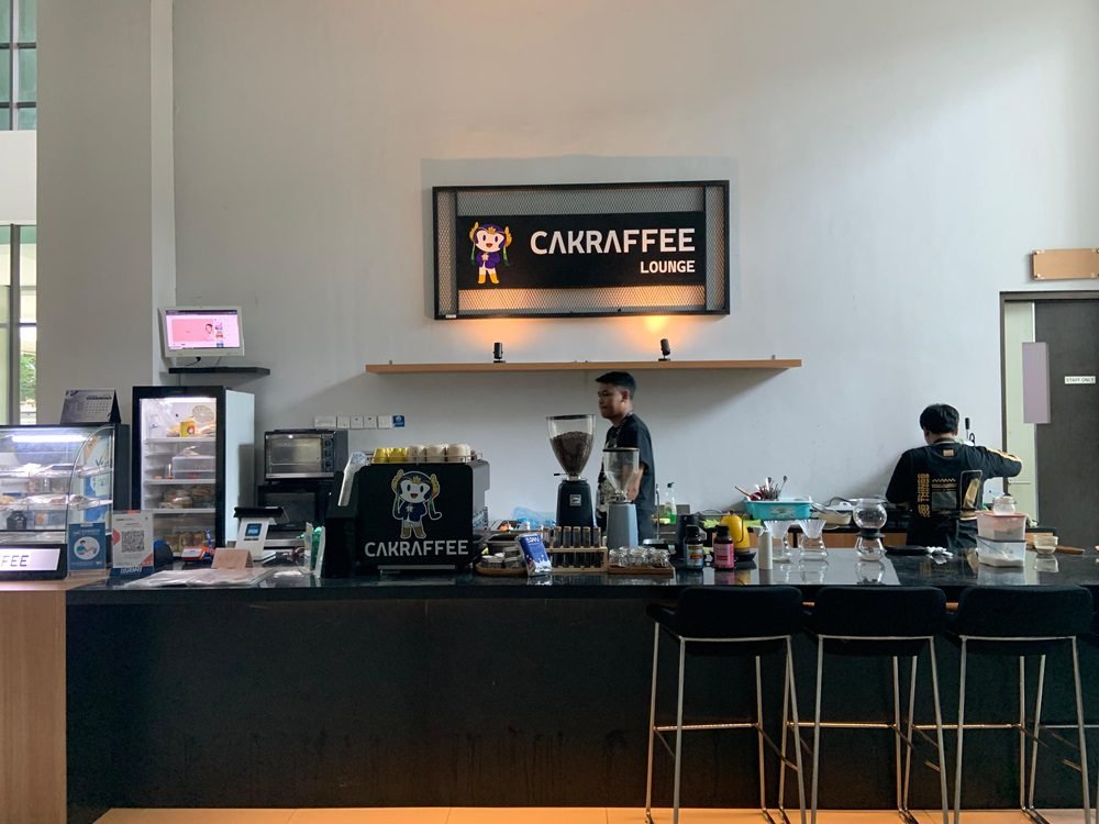 CAKRAFFEE LOUNGE DI GEDUNG REKTORAT KEMBALI DIBUKA SETELAH LIBUR SEMESTER