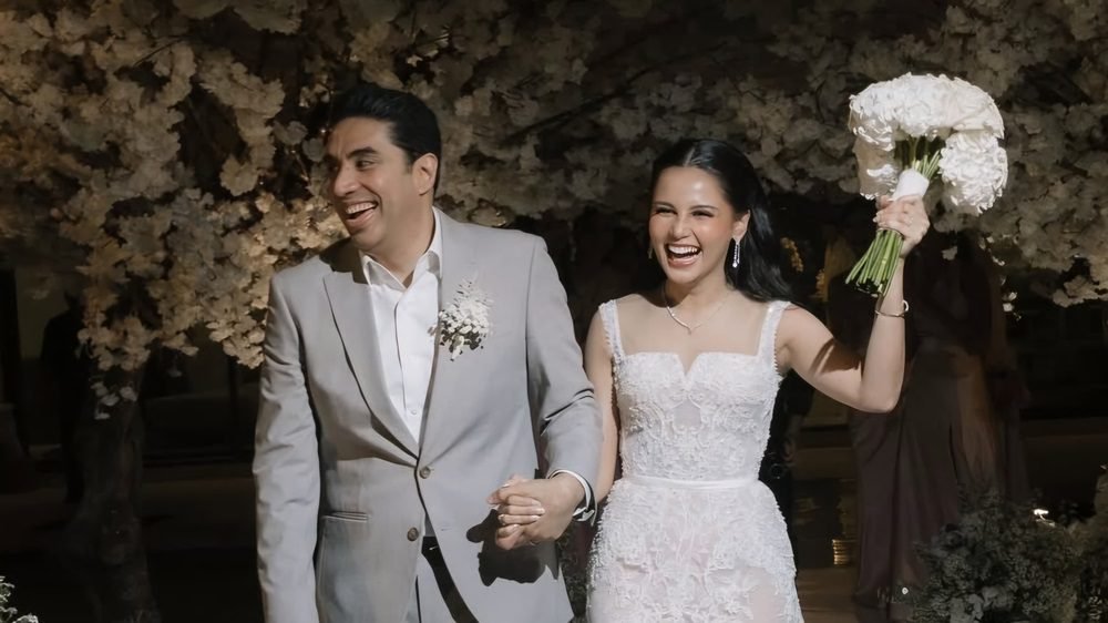 RAYAKAN MOMEN VALENTINE, YUNITA SIREGAR DAN WICKY V. OLINDO RESMI MENIKAH