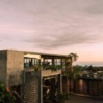 KAFE CONCRETE BATU, TEMPAT IDEAL MELIHAT KEINDAHAN CITY LIGHT DARI KETINGGIAN