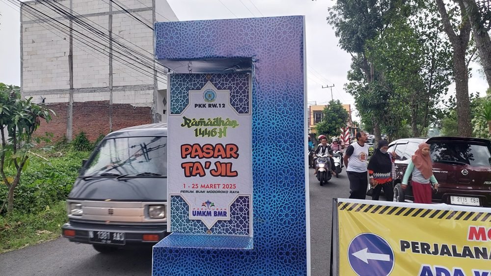 PASAR TAKJIL MONDOROKO SINGOSARI, SURGANYA KULINER RAMADAN DI MALANG
