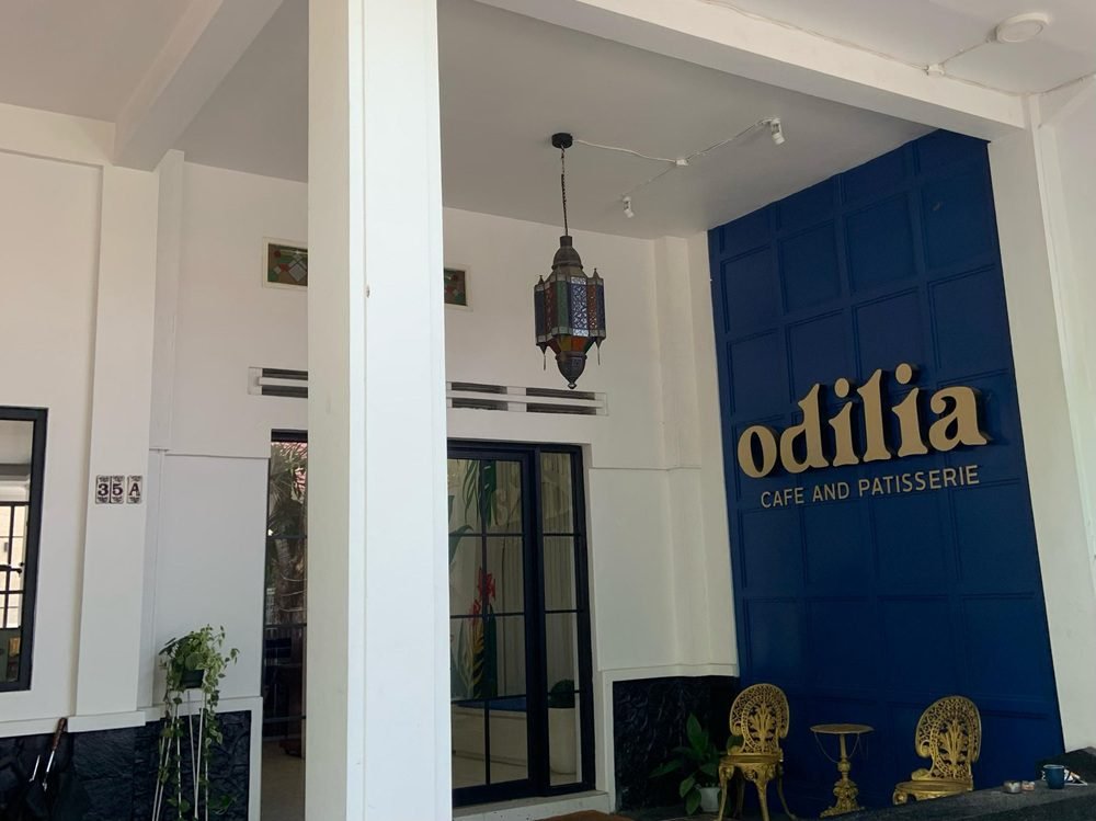ODILIA CAFE & PATISSERIE, TEMPAT NONGKRONG CANTIK YANG ELEGAN DI KOTA MALANG