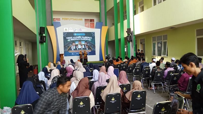 SILATURAHMI NASIONAL ALUMNI STAIMA AL-HIKAM MALANG DIMERIAHKAN SEMINAR NASIONAL & PENANDATANGANAN MOU