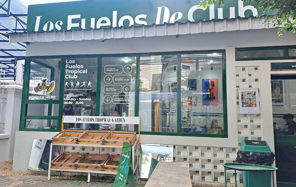 LOS FUELOS TROPICAL CLUB, DESTINASI NONGKRONG SEHAT DI TENGAH-TENGAH KOTA MALANG