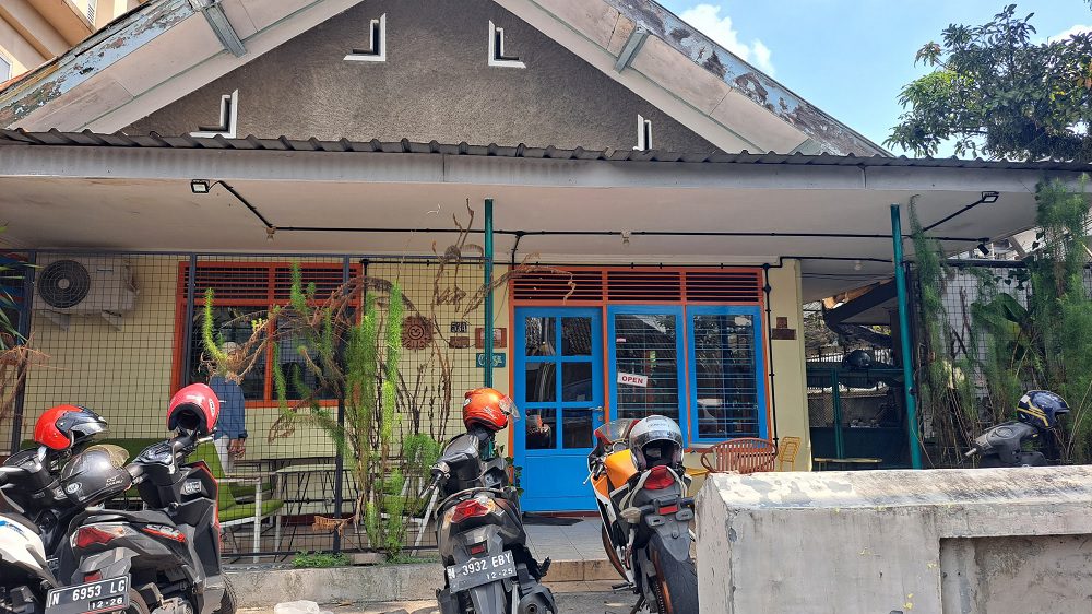 BARAKA MALANG, KAFE DENGAN NUANSA MENENANGKAN DAN MEMILIKI PILIHAN MENU YANG BERAGAM