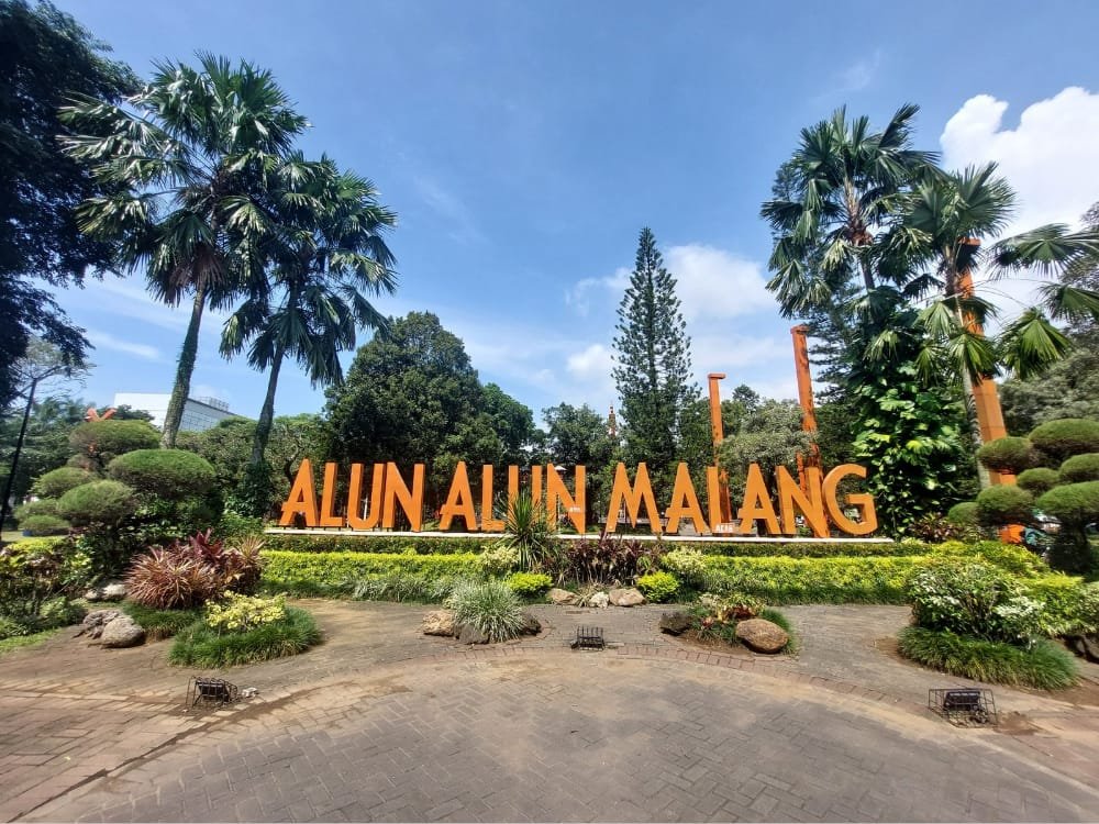 ALUN-ALUN KOTA MALANG, DESTINASI WISATA FAVORIT WARGA DAN WISATAWAN