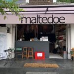 MENGABADIKAN MOMEN MENGGUNAKAN BAJU TRADISIONAL DI KAYUTANGAN MALANG BERSAMA MALTEDOE