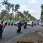 KONDISI LALU LINTAS DI JALAN BESAR IJEN PADAT SAAT HARI KERJA