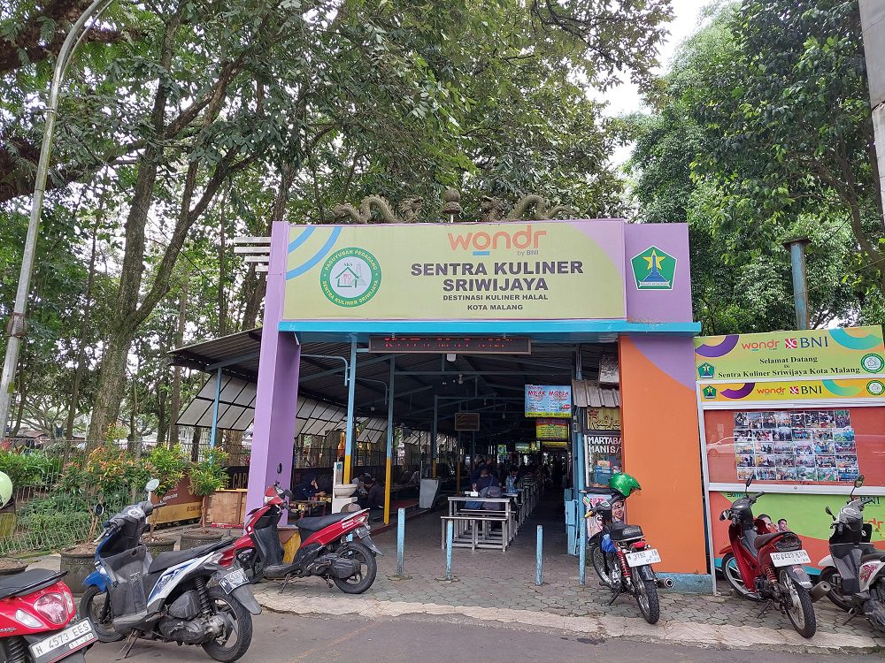 SENTRA KULINER SRIWIJAYA, DESTINASI KULINER LOKAL DEKAT STASIUN KOTA MALANG