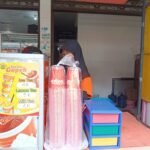 SEGARNYA ICE TEA GOPEK, HARGA TERJANGKAU RAMAI PEMINAT DI KALANGAN PELAJAR