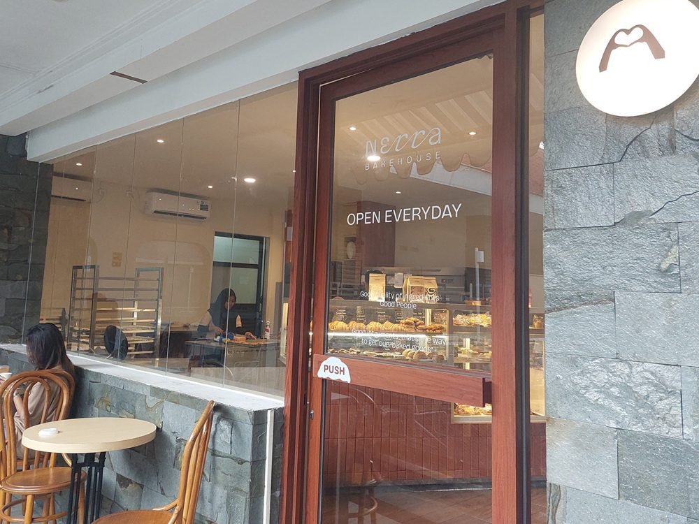 NERRA BAKEHOUSE, TOKO KUE KEKINIAN TAWARKAN DESSERT MENARIK DAN BERAGAM