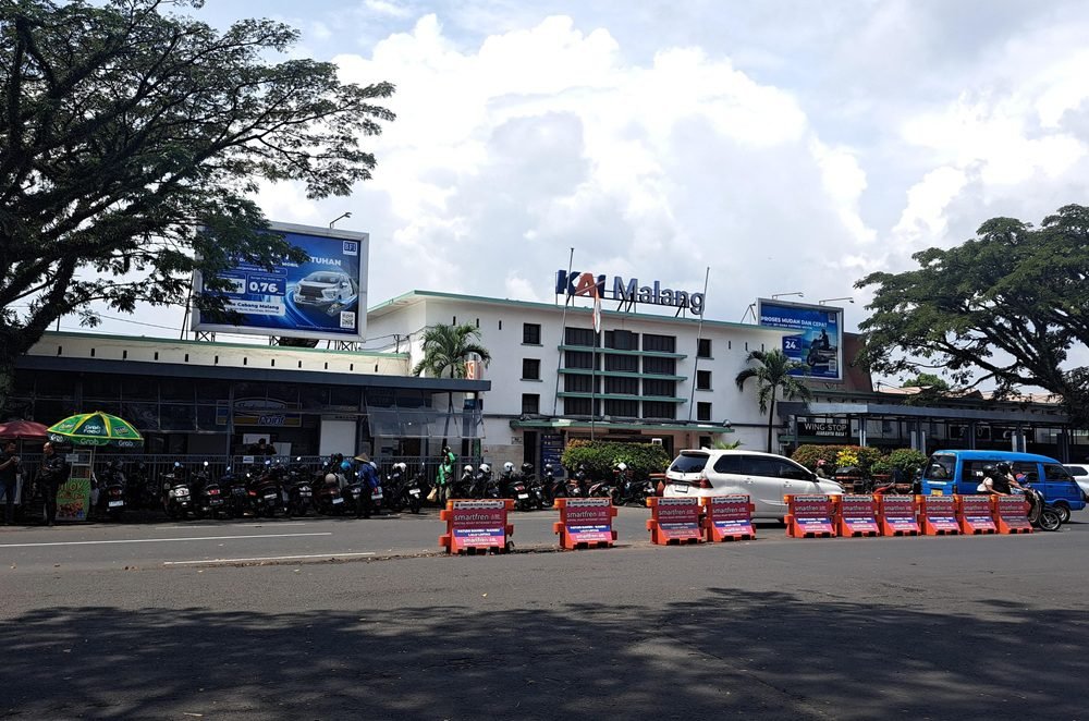 STASIUN KOTA BARU DIPADATI PEMUDIK SAAT ARUS BALIK, BERSIAP KEMBALI BERAKTIVITAS