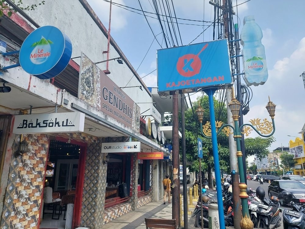 KAJOETANGAN FOOD COURT, TAWARKAN CITA RASA KULINER NUSANTARA DI TENGAH KOTA