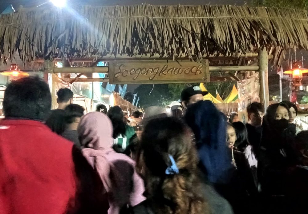 KEHADIRAN MALANG DJADOEL MEMBUAT NOSTALGIA DI TENGAH KOTA, WARGA TUMPAH RUAH HADIR