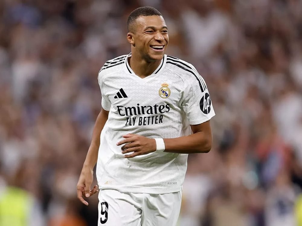 REAL MADRID DIKABARKAN AKAN BERIKAN NOMOR 10 KEPADA MBAPPÉ.