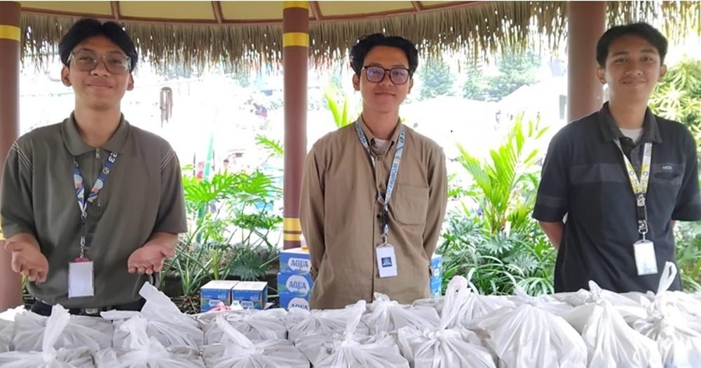 PKL ANTI STRES: MAHASISWA SASTRA INGGRIS UIN MALANG MENIKMATI SERUNYA JATIM PARK 1